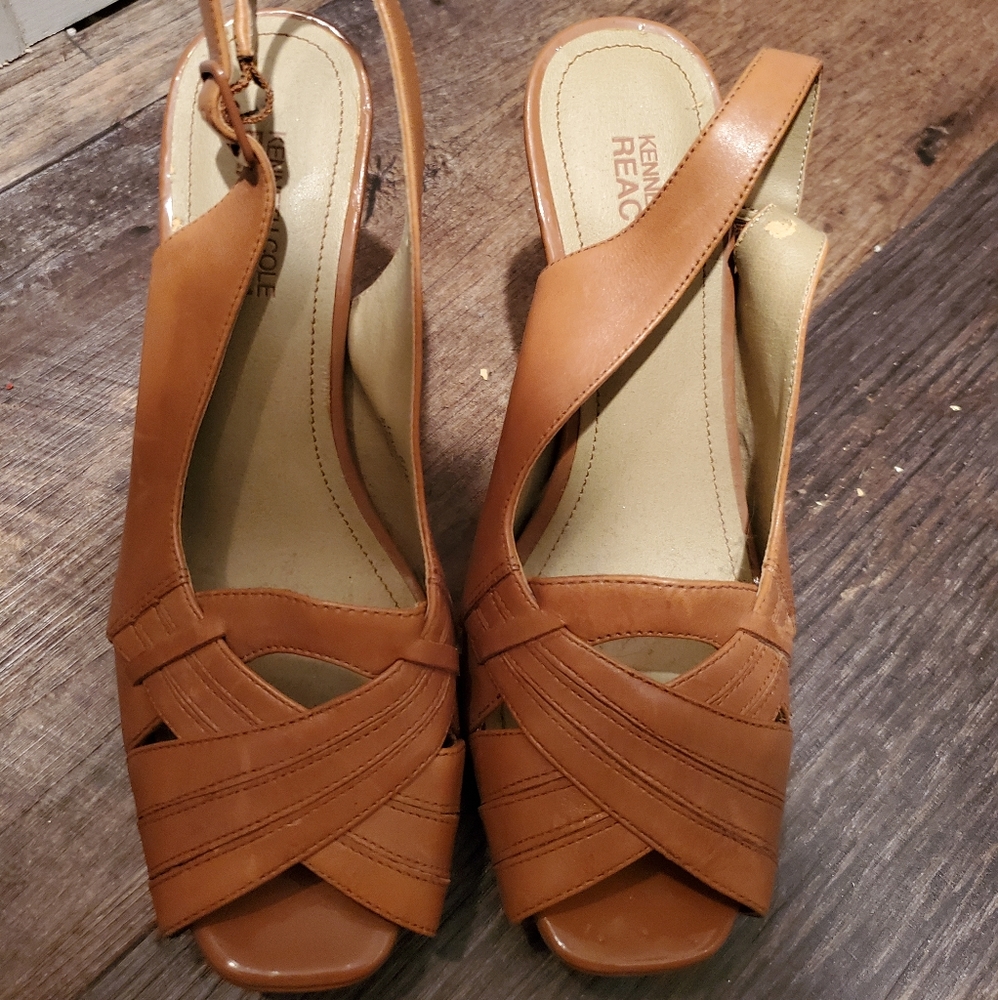 *KENNETH COLE* Women's heels